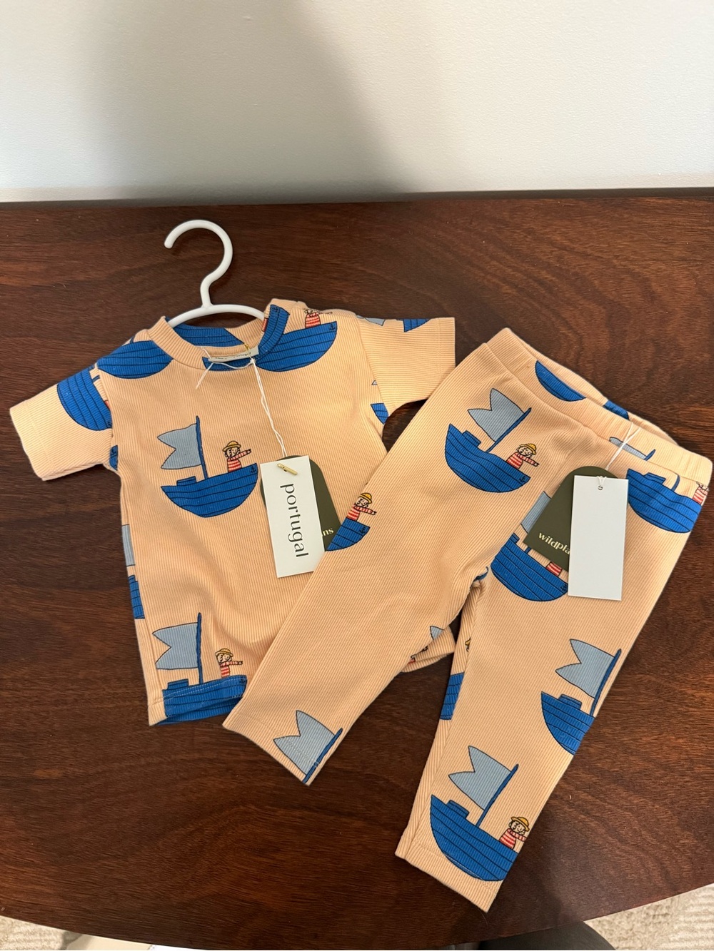 NWT The Campamento 6-9mo Set